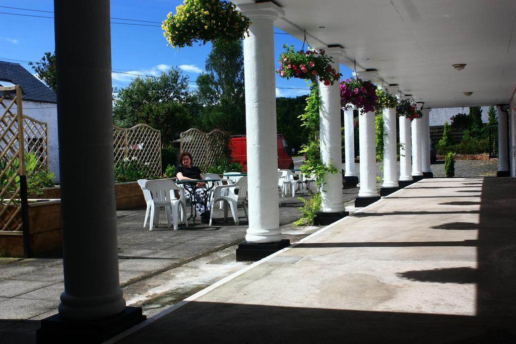 Annandale Arms Hotel Мофат Экстерьер фото